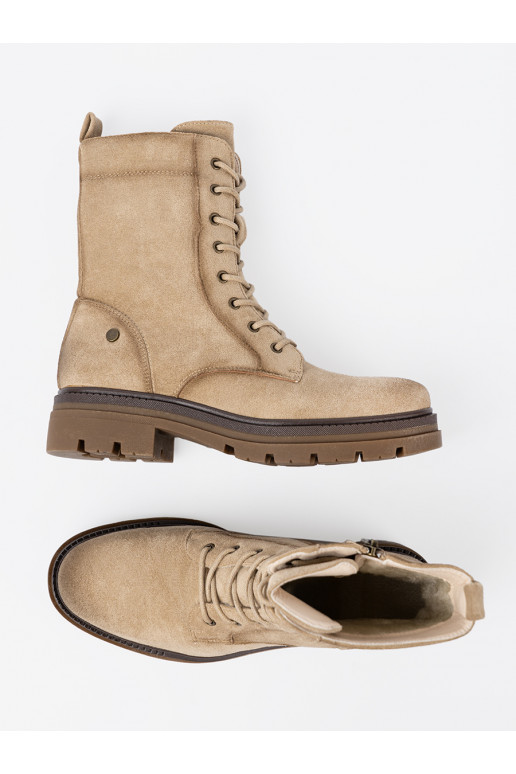 seemisnakhsed  saapad z solidnym bieżnikiem