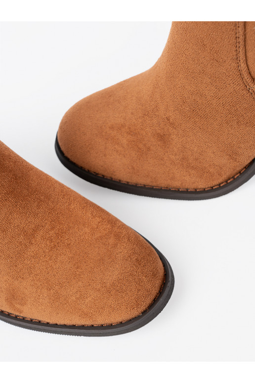 Pruunid värvi  öko seemisnahast