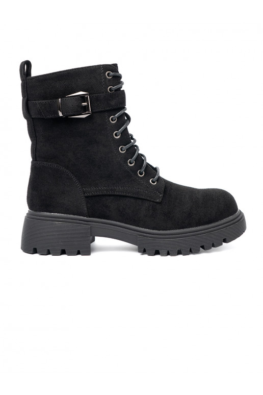 Must saapad neetide ja pandlaga i m