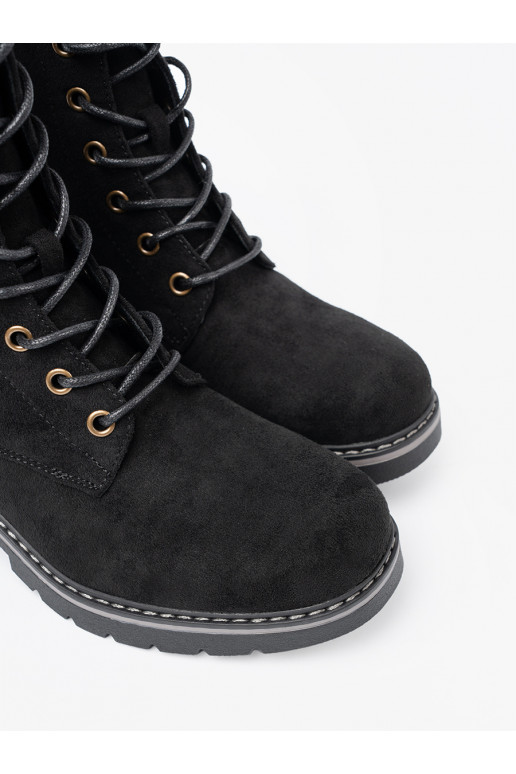 Must  saapad z grubą podeszwą