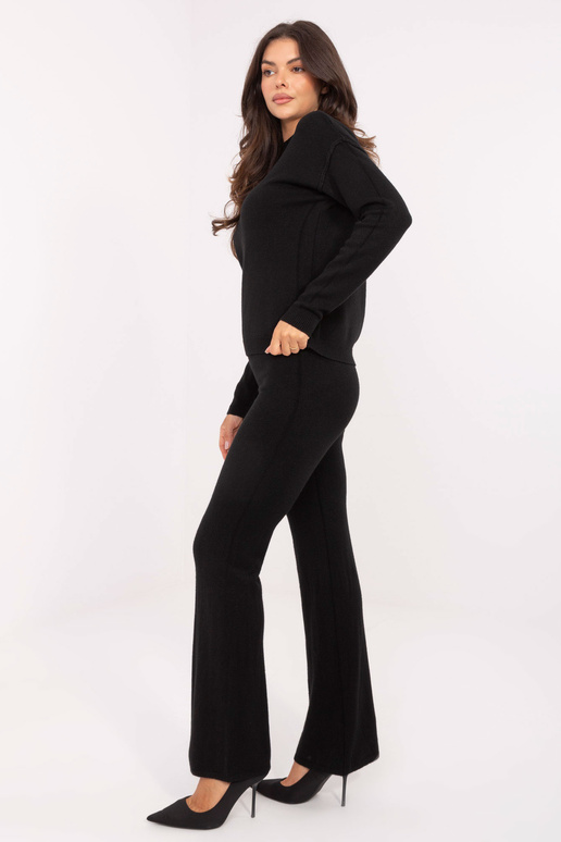 Komplekt tumedad Komplekt tumedad