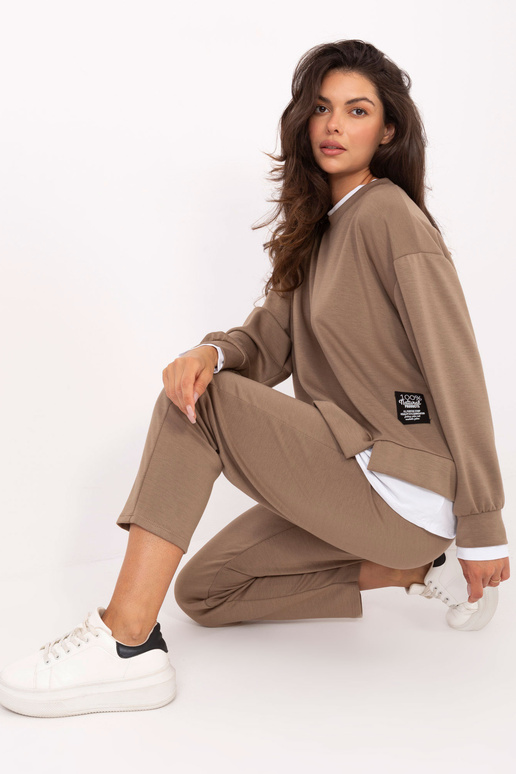 Tumedat liivakarva komplekt