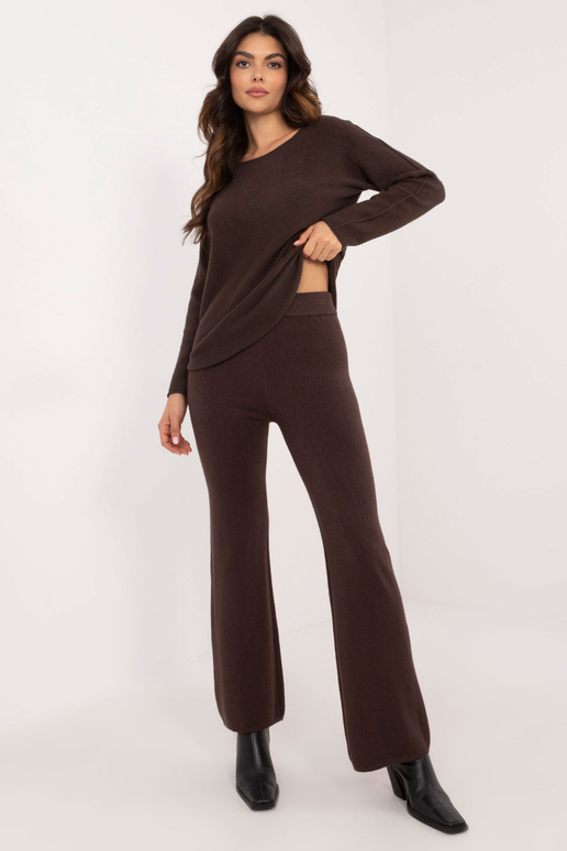 Komplekt - tumepruun