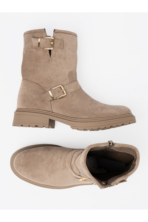 beeži värvi lumesaapad  