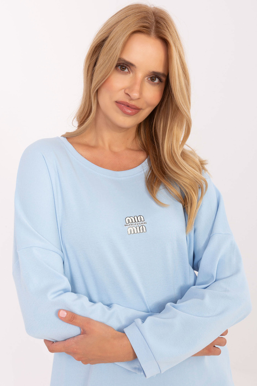 Heledalt sinine pluus