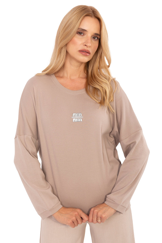 Tumedalt liivavärvi pluus