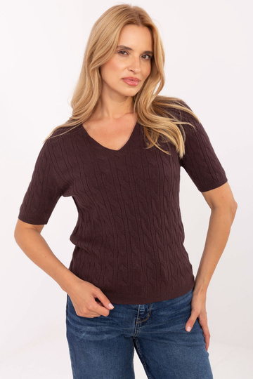 Tumedat pruunid kampsunid