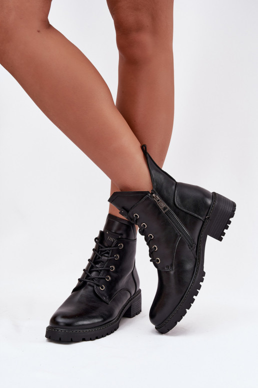 voodriga Naiste poolsaapad  Vinceza 58609 Must