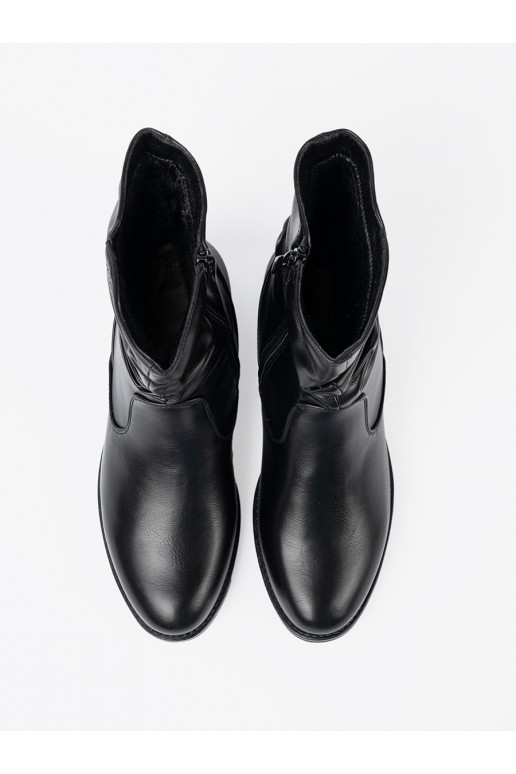 Komfortowe lumesaapad Mustad z marszczeniami