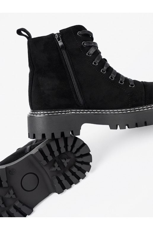 Must  lumesaapad z błyszczącym m