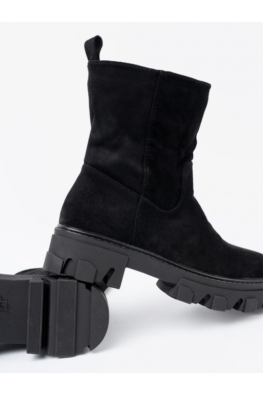 Must lumesaapad o minimalistycznym kroju