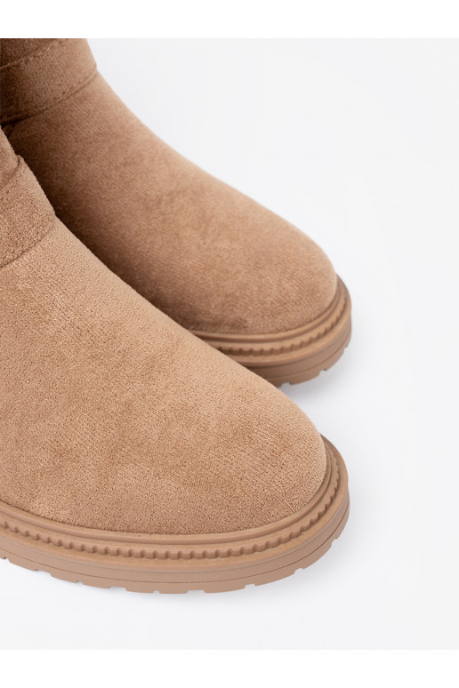 Pruunid värvi lumesaapad z ozdobnymi mi klamrami