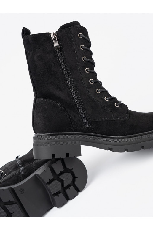 Must  saapad na masywnej podeszwie