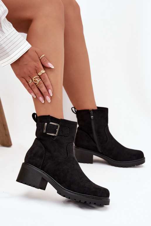 voodriga Naiste poolsaapad  Klocku neetide ja pandlaga Must Helvina