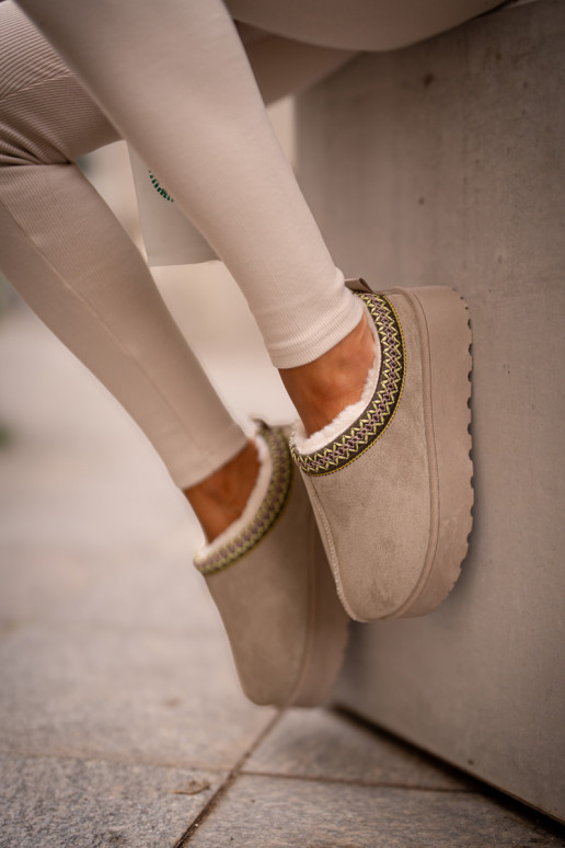 nööpidega lumesaapad  platvormiga voodriga karusnahaga Rohelist värvi Remenia