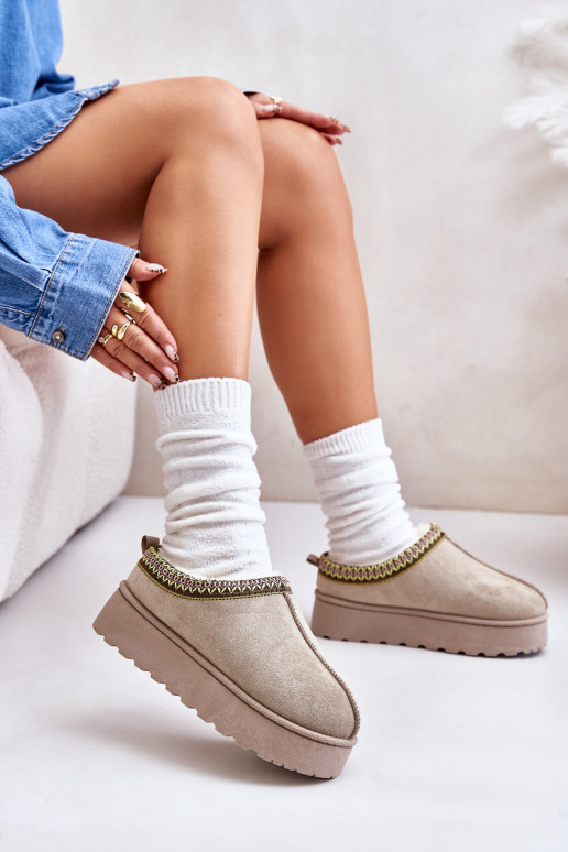 nööpidega lumesaapad  platvormiga voodriga karusnahaga Rohelist värvi Remenia