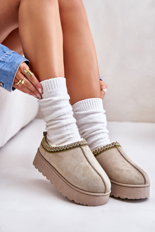 nööpidega lumesaapad  platvormiga voodriga karusnahaga Rohelist värvi Remenia