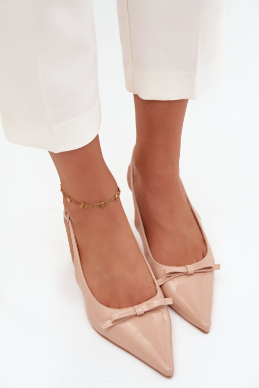 Laque Kingad kõrge jämeda kontsaga lipsukesega Nude Olvena