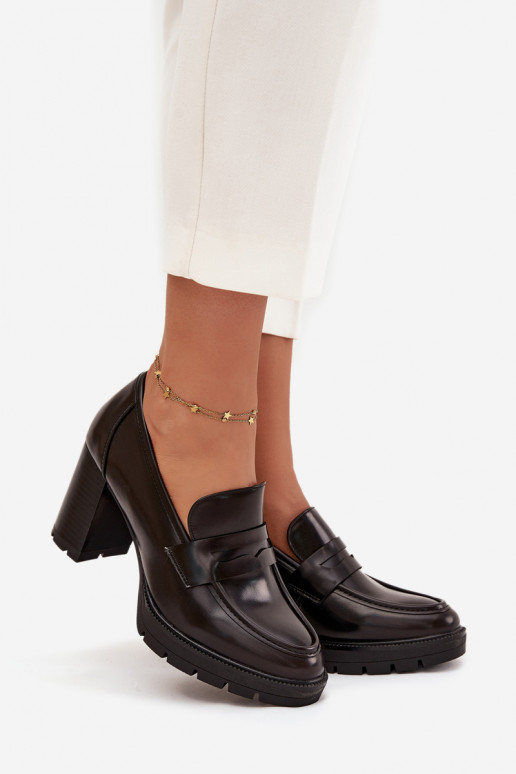 jalatsid  kõrge jämeda kontsaga eko-nahast Czekoladowe Ilyssia