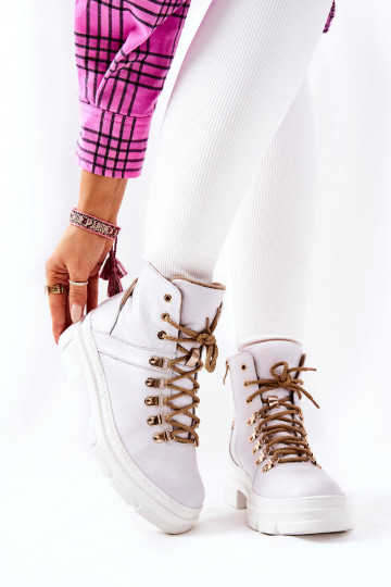 voodriga Naiste poolsaapad Valget-beeži värvi Brescia