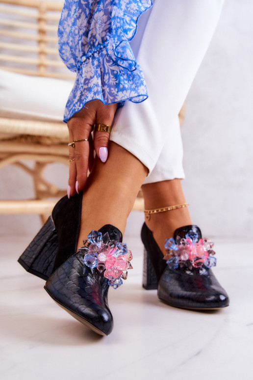 seemisnakhsed maonaha-imitatsiooniga saapad Kingad kõrge jämeda kontsaga Must Sofie