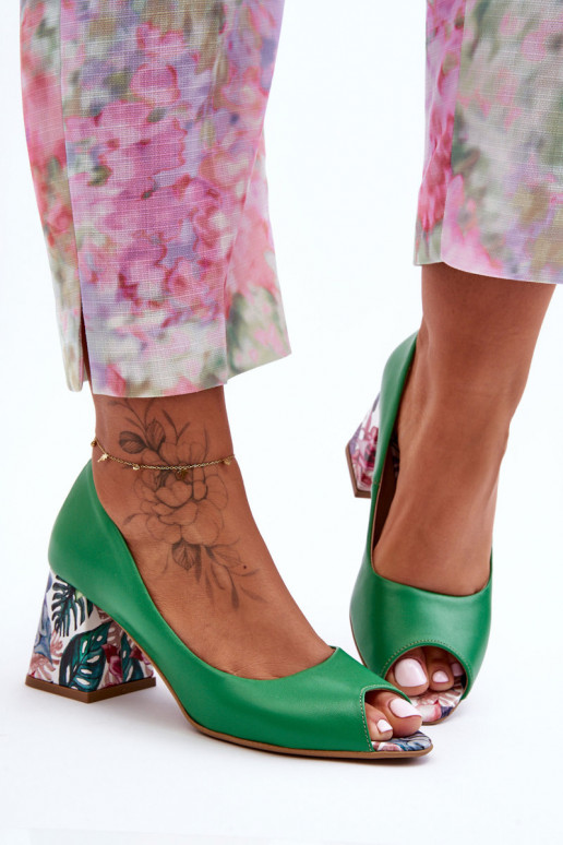   Kingad dekoreeritud kontsaga  Shoes 2608/K Rohelist värvi