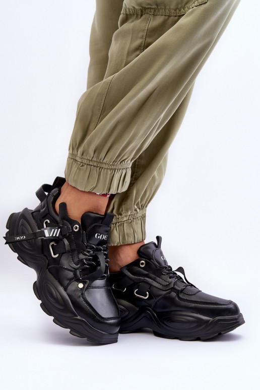 spordijalatsid  tüüpi jalanõud GOE MM2N4014 Must