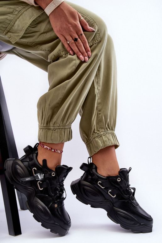 spordijalatsid  tüüpi jalanõud GOE MM2N4014 Must