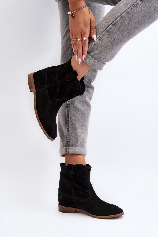 Zazoo 2326 seemisnakhsed  Naiste poolsaapad Must