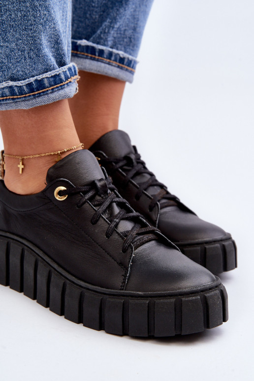 Zazoo 2919    jalatsid massiivse tallaga Must