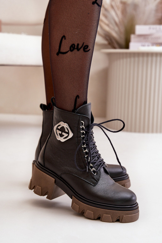 Zazoo 60376   voodriga Naiste poolsaapad tõmblukuga Must