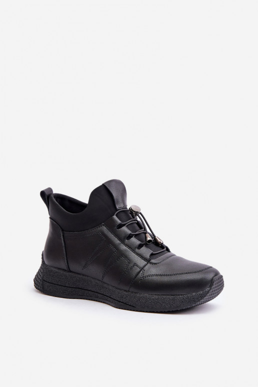 voodriga spordijalatsid    Artiker 55C0041 Must voodriga spordijalatsid    Artiker 55C0041 Must