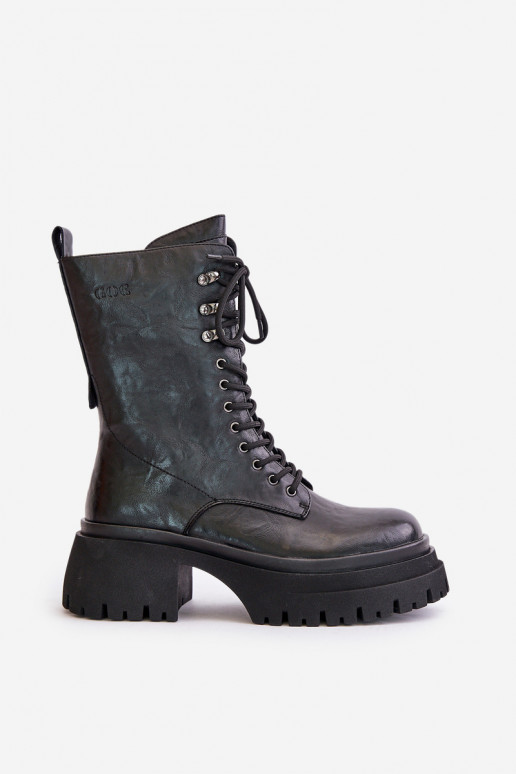 naiste saapad säärsaapad  voodriga GOE OO2N4121 Must