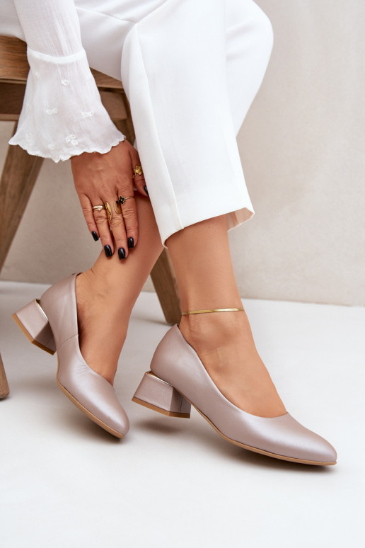   Kingad  3118 beeži värvi