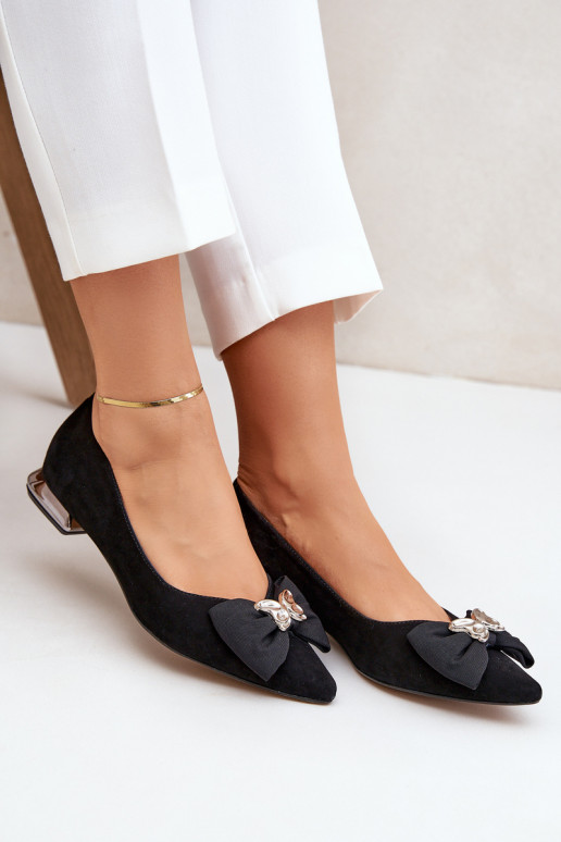 Elegantne naiste sametist ballerinad lipsudega Laura Messi 2893 musta