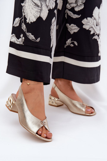Elegantsed Naistesandaalid CheBello 4724 Kuldset värvi 2