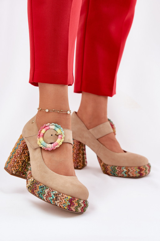 Kingad  kõrge jämeda kontsaga   06839-04 beeži värvi