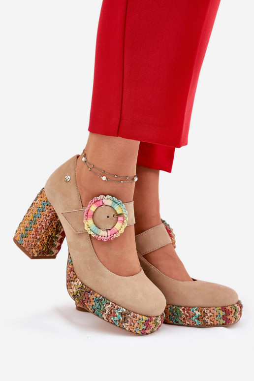 Kingad  kõrge jämeda kontsaga   06839-04 beeži värvi