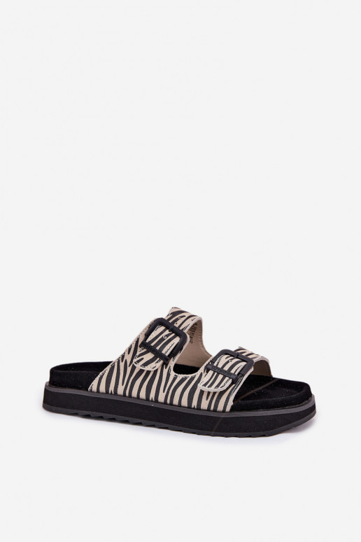 naiste seemisnahksed sussid neetide ja pandlaga D.Franklin DFSH405002 Zebra naiste seemisnahksed sussid neetide ja pandlaga D.Franklin DFSH405002 Zebra