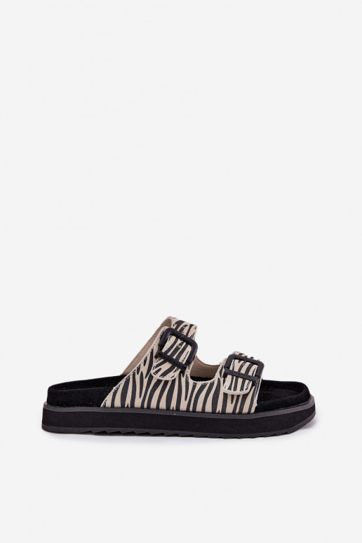naiste seemisnahksed sussid neetide ja pandlaga D.Franklin DFSH405002 Zebra naiste seemisnahksed sussid neetide ja pandlaga D.Franklin DFSH405002 Zebra