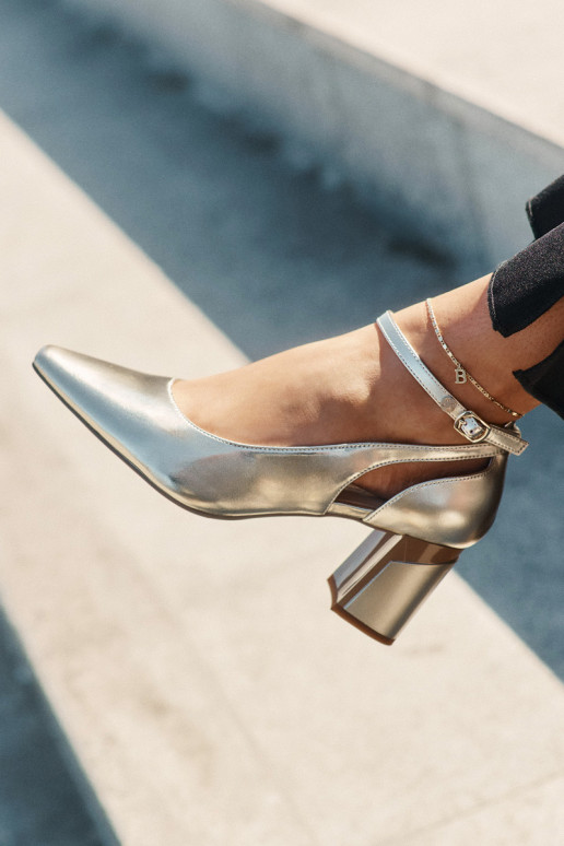   Kingad kõrge jämeda kontsaga  K6816-25 Kuldset värvi