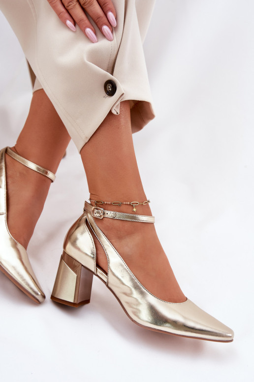   Kingad kõrge jämeda kontsaga  K6816-25 Kuldset värvi