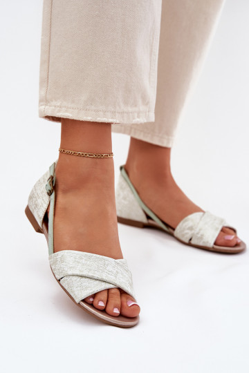 Naistesandaalid  sileda tallaga  04614-46 mündiroheline