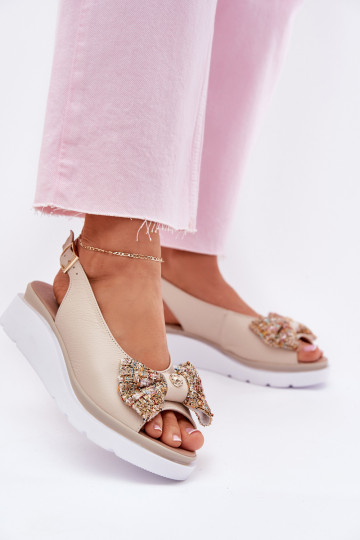 Naistesandaalid    lipsukesega Zazoo 1882 beeži värvi