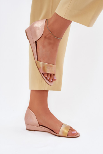 Naistesandaalid   01971-72 Kuldset värvi