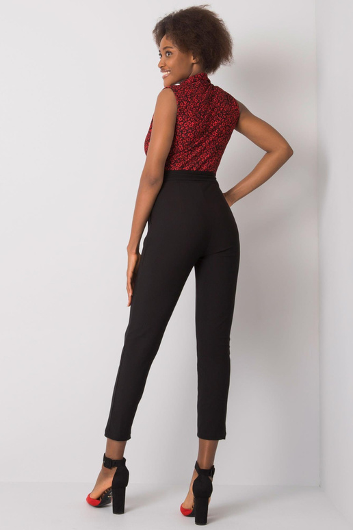 Tükeldus ülikond - musta ja punasega