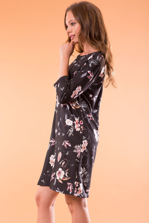 Must kleit Must kleit