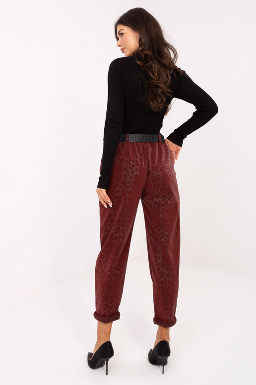 Burgundia punased püksid