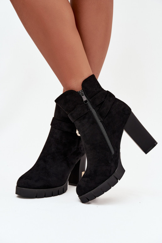 voodriga Naiste poolsaapad neetide ja pandlaga Must Nolivira voodriga Naiste poolsaapad neetide ja pandlaga Must Nolivira