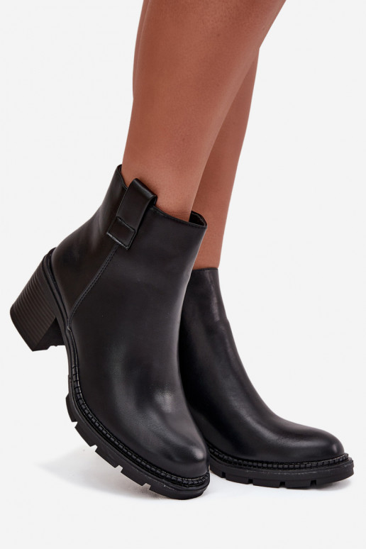 voodriga Naiste poolsaapad eko-nahast kõrge jämeda kontsaga Must Alvena voodriga Naiste poolsaapad eko-nahast kõrge jämeda kontsaga Must Alvena